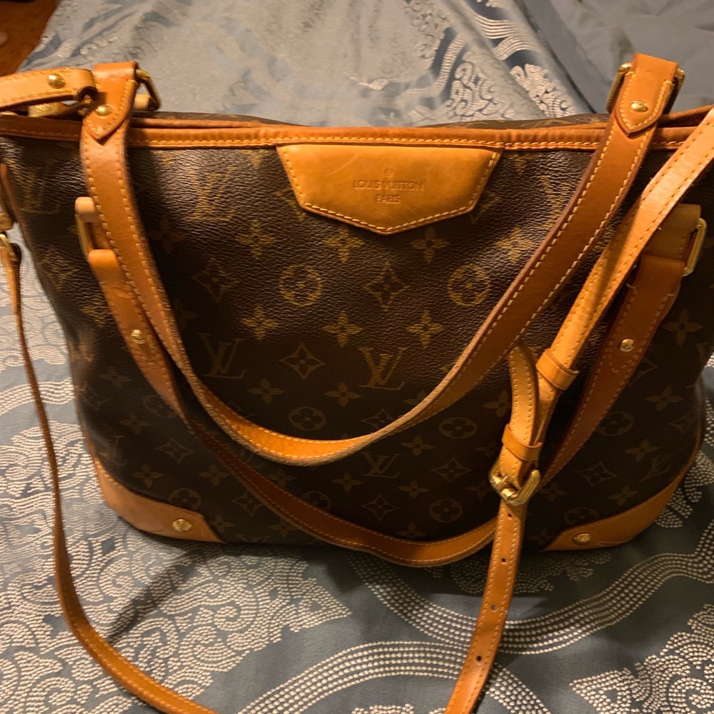 💯 Authentic Louis Vuitton Estrella